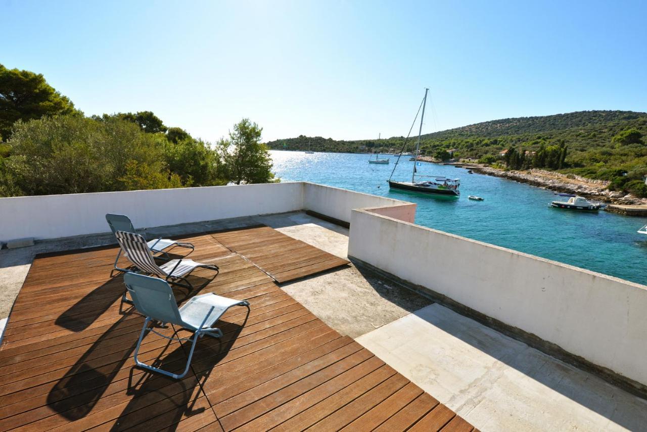 Kornati Robinzon House Hotel Pristanisce Buitenkant foto